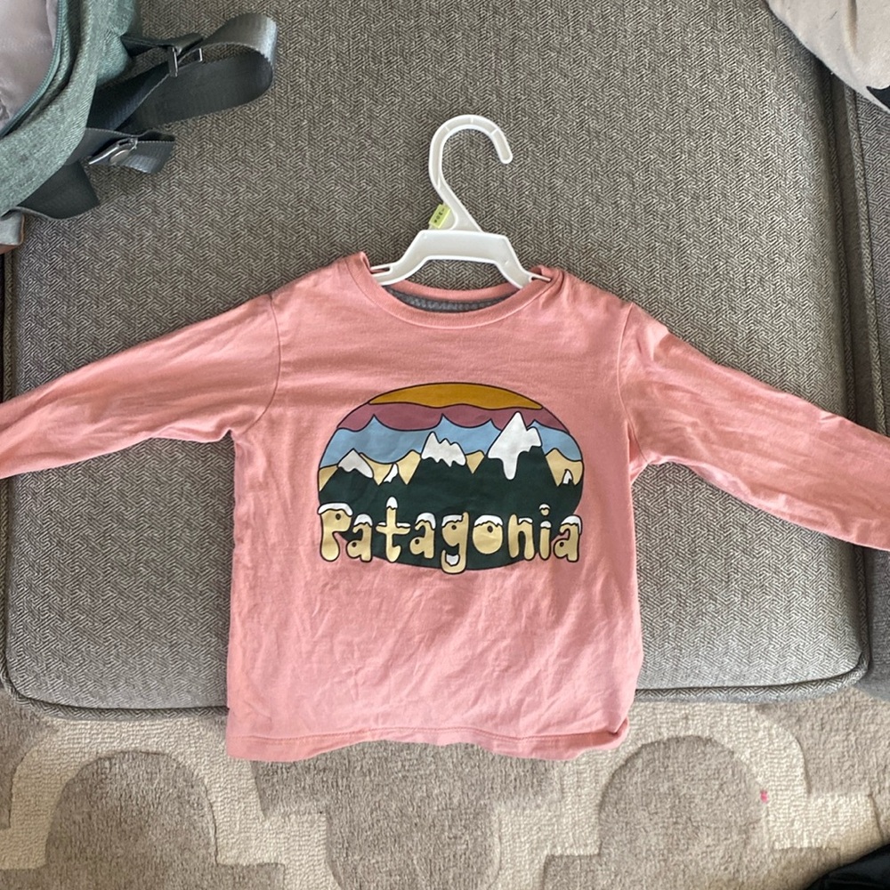 2t Patagonia long sleeve